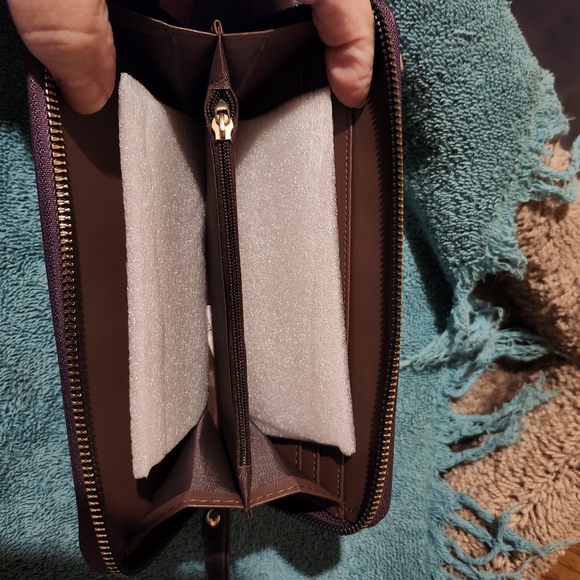 Wallet - Picture 2 of 2